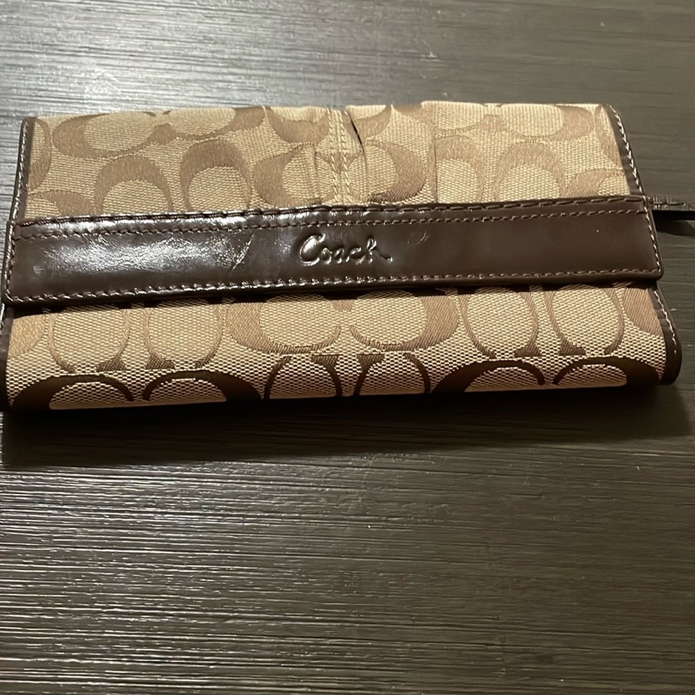 GUC Coach Wallet